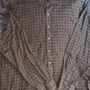 Van Heusen Men's Gray Plaid Casual Shirt